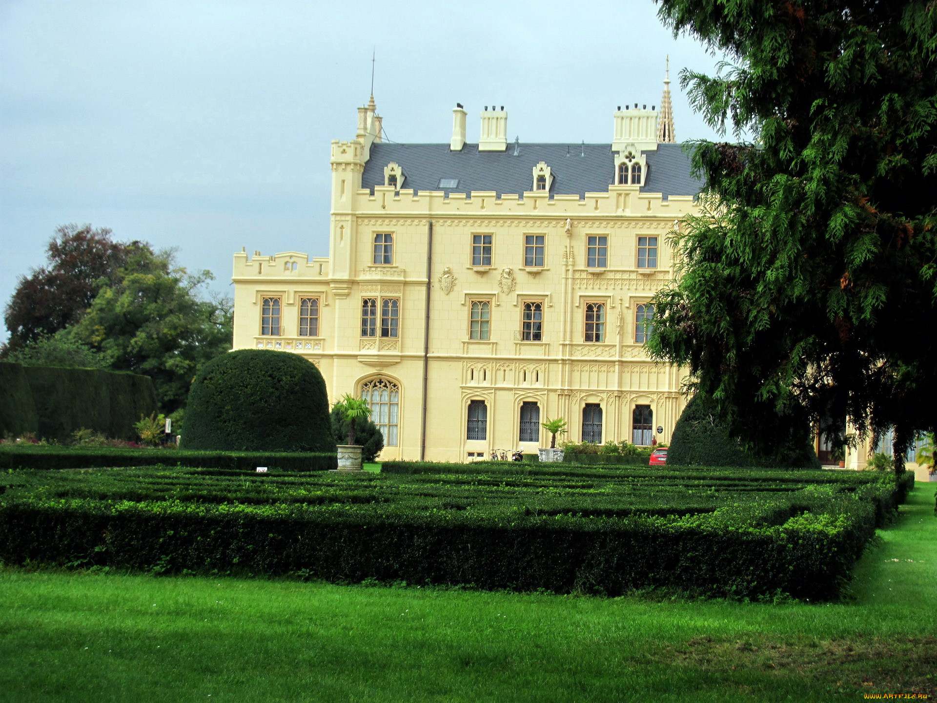 lednice castle, ,   , , lednice, castle